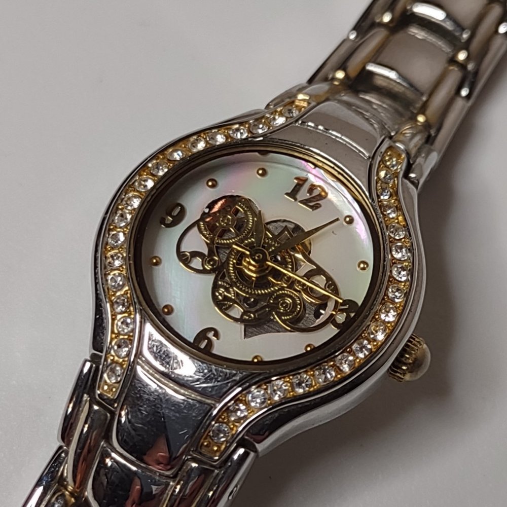 Very Awesome Silver Tone George Watch With Gears